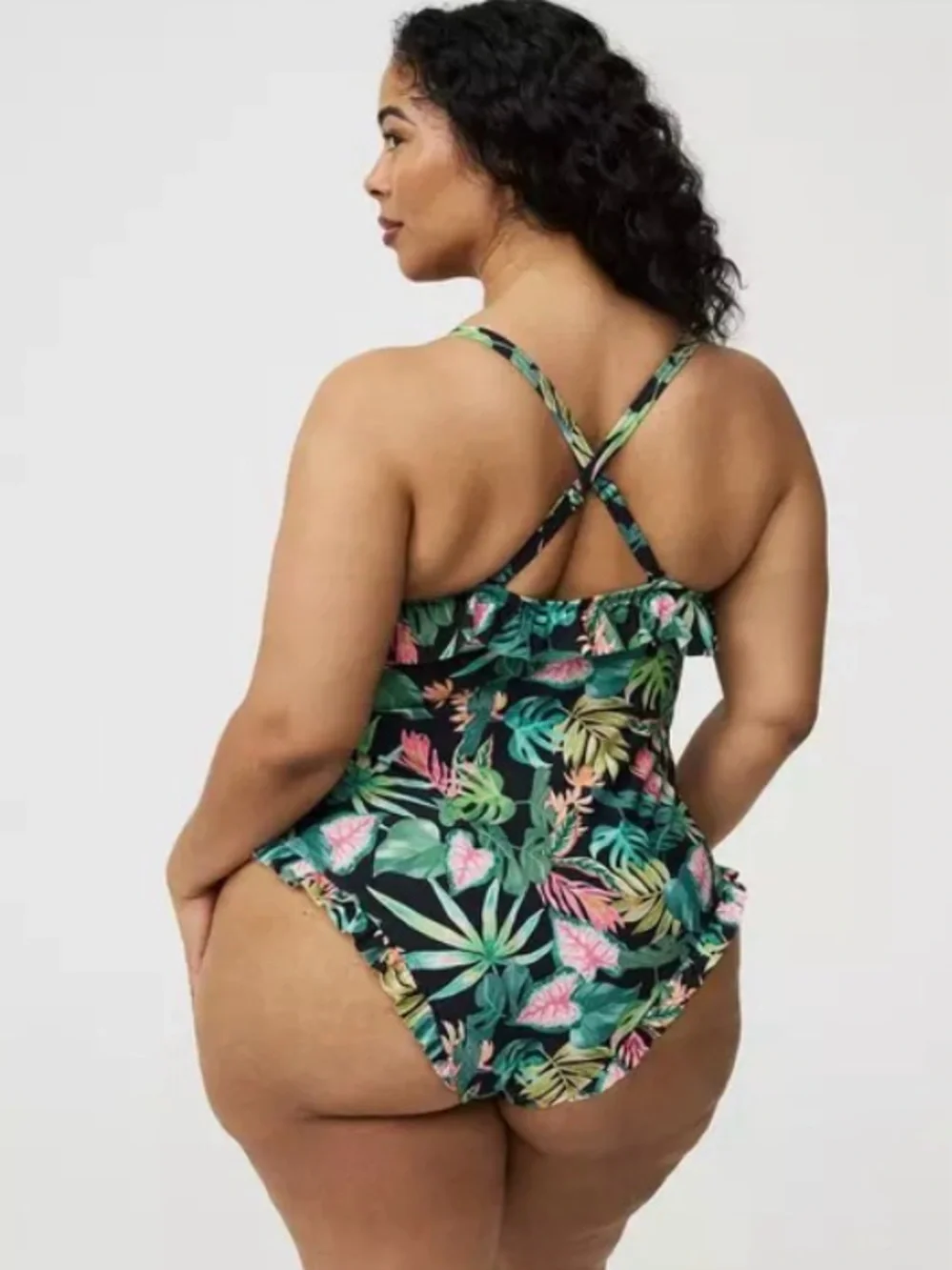 NWT Torrid Wireless Ruffle One Piece